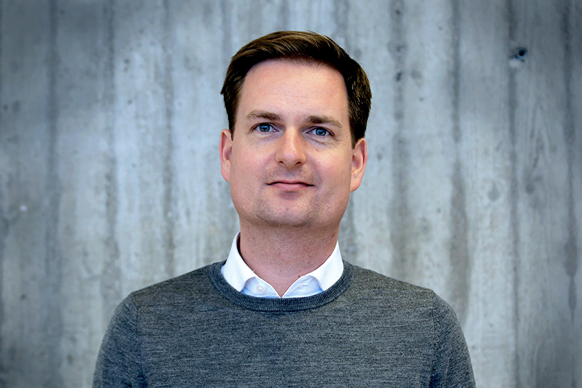 *Lars Jensen, uddannelsesleder*<br>
Tlf. 53 53 52 36<br>
lj@eg-gym.dk)