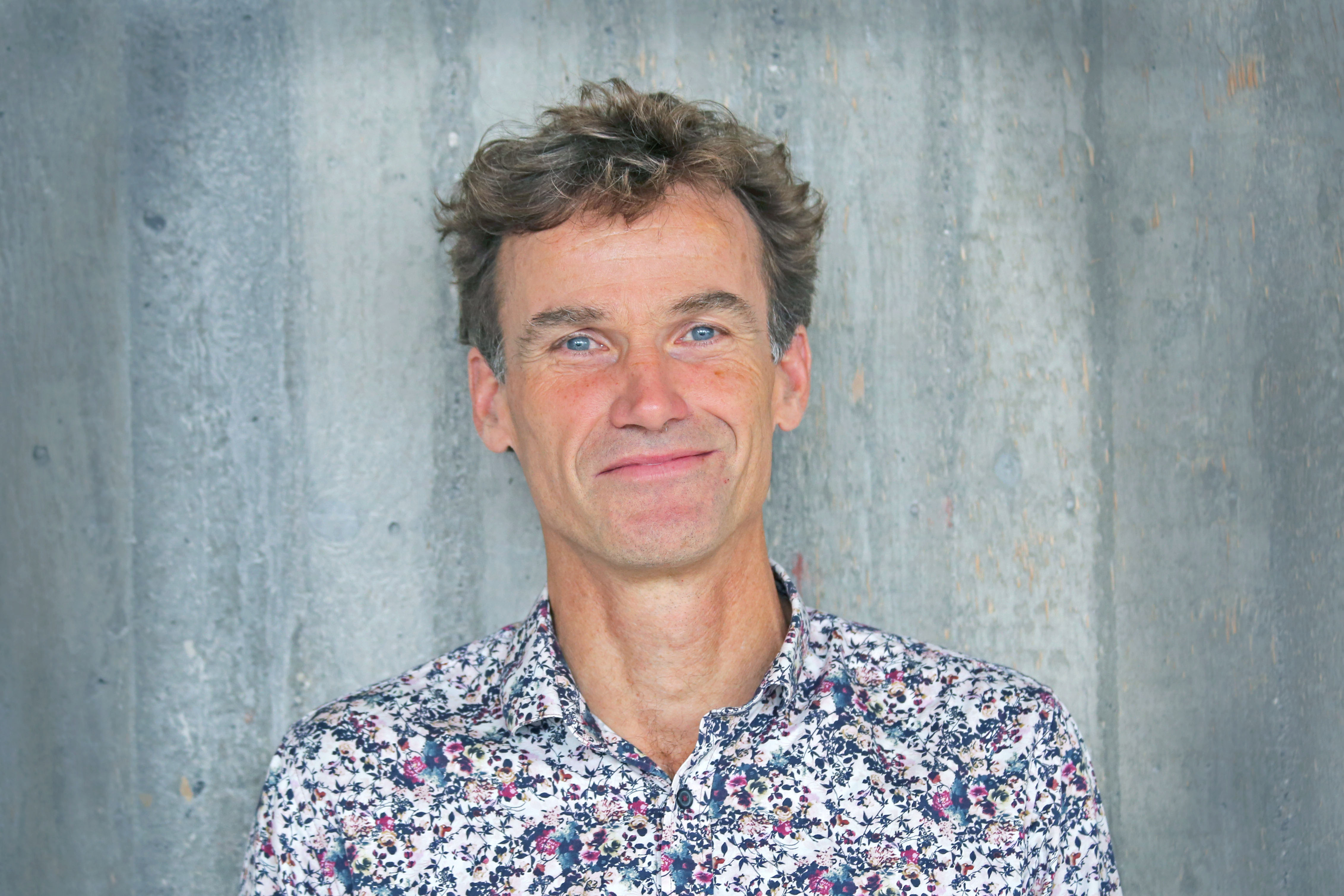 *Paul Paludan-Müller, vicerektor*<br>
Tlf. 49 17 60 19<br>
pp@eg-gym.dk