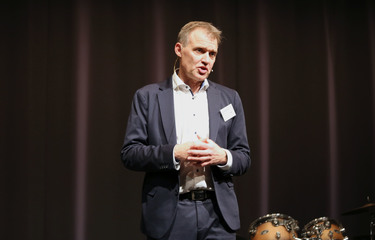 rektor Henrik Bæch