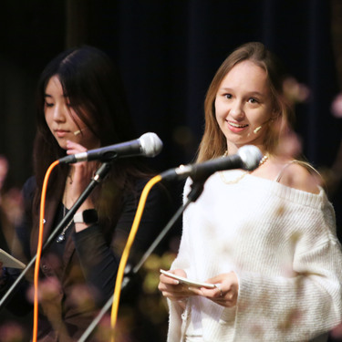 Sarah Carlsen og Jessica Wenjin Zhu