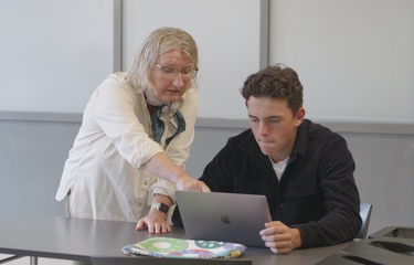 332 Clips - Video 00 31 29 03