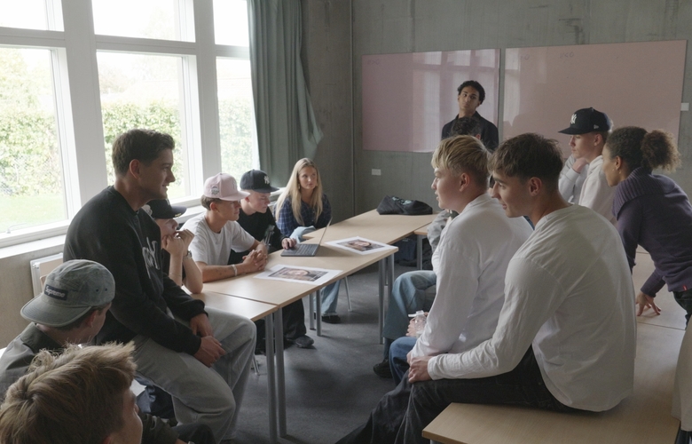 332 Clips - Video 01 29 24 08